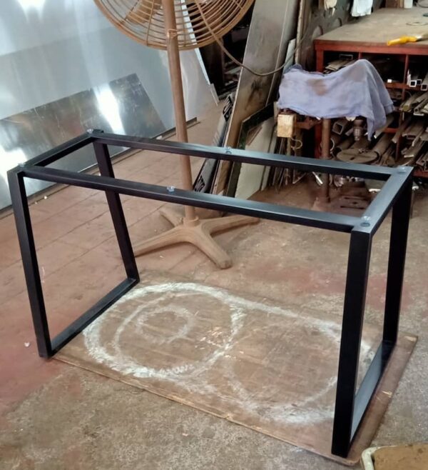 Black-Powder-Coated-Dining-Table-Base